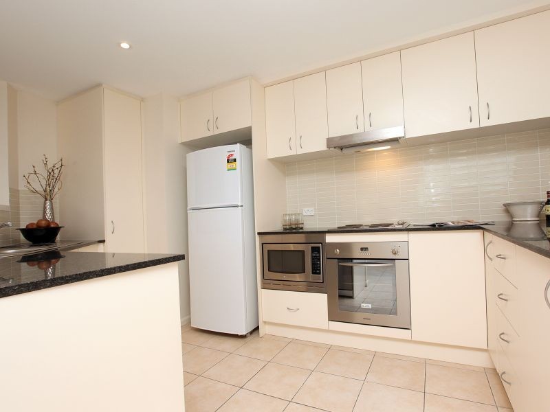 38/2 Eileen Good Street, Greenway ACT 2900