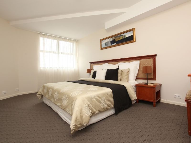 38/2 Eileen Good Street, Greenway ACT 2900