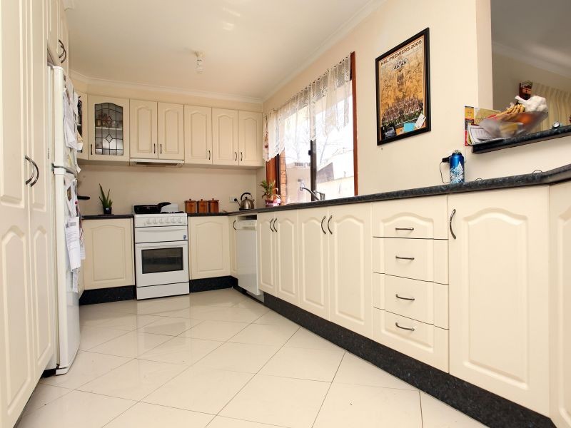 13 Muir Close, Isabella Plains ACT 2905