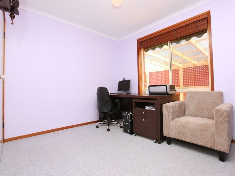 35 Wilson Crescent, Banks ACT 2906