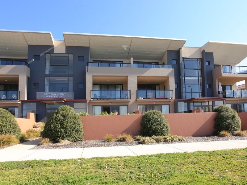8/1 Drew Street, Greenway ACT 2900