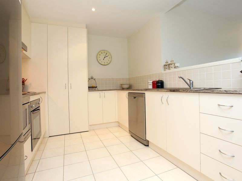 8/1 Drew Street, Greenway ACT 2900