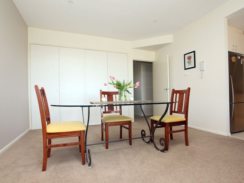 8/1 Drew Street, Greenway ACT 2900