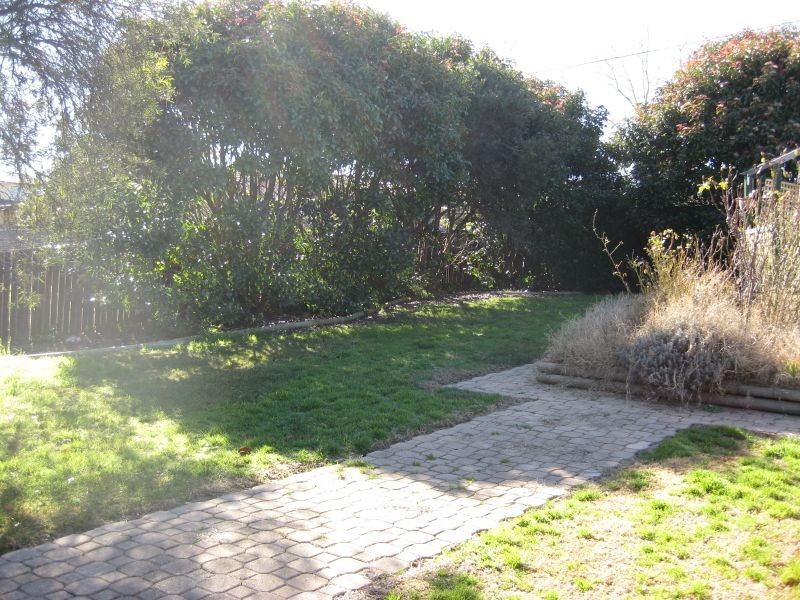 28 Merriman Crescent, Macarthur ACT 2904