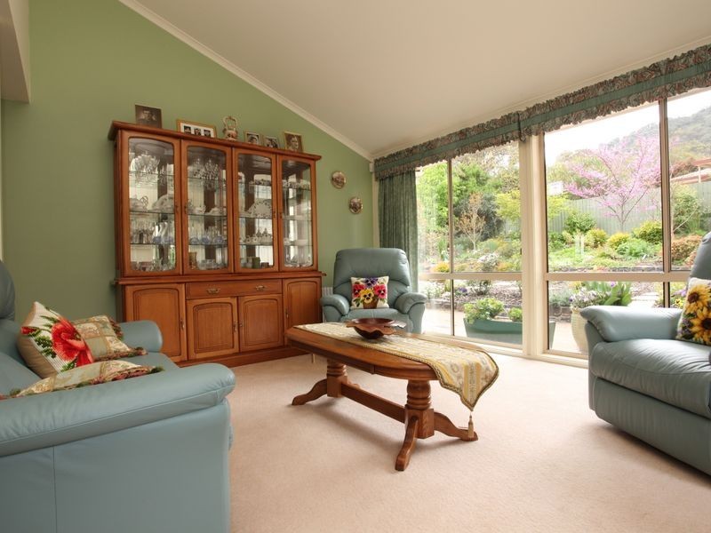 15 Jane Price Crescent, Conder ACT 2906