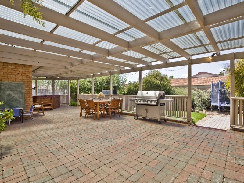 9 Wuronga Hill, Bonython ACT 2905