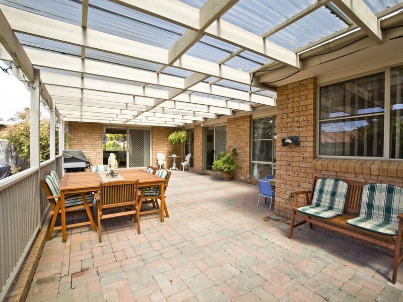 9 Wuronga Hill, Bonython ACT 2905