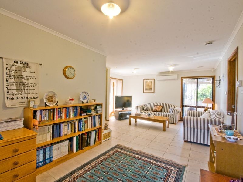 4 Chardonnay Place, Queanbeyan NSW 2620