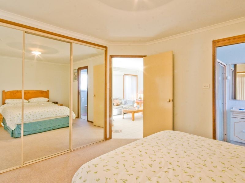4 Chardonnay Place, Queanbeyan NSW 2620