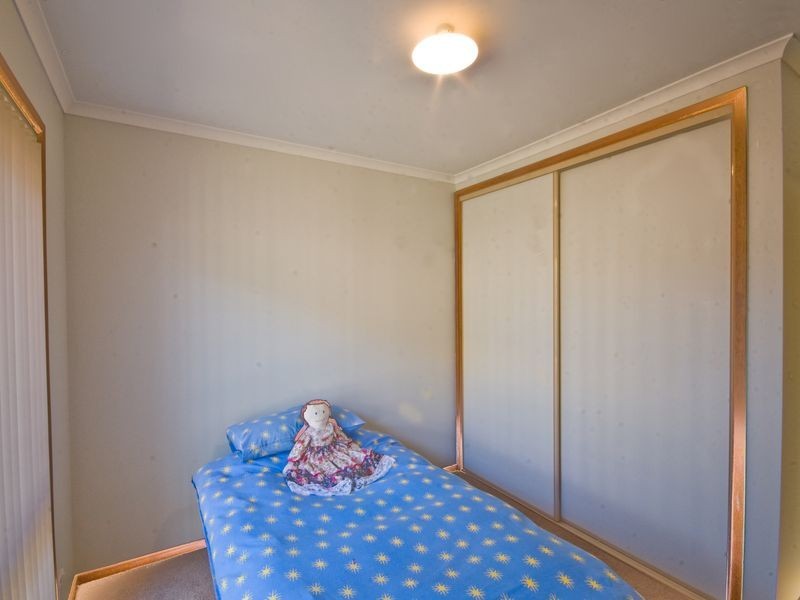 4 Chardonnay Place, Queanbeyan NSW 2620