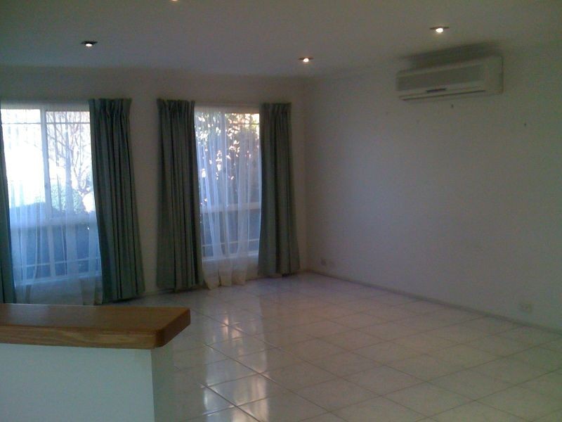 28 Charlton Crescent, Gordon ACT 2906