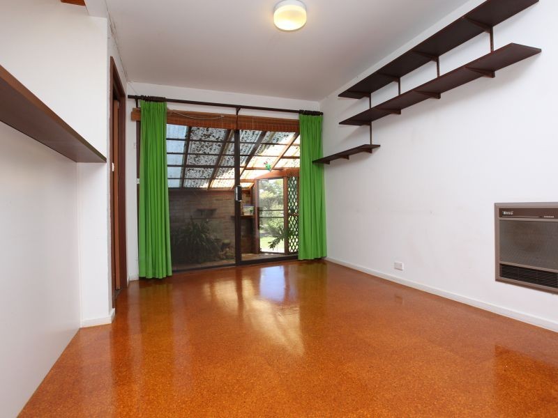 17 McDowall Place, Kambah ACT 2902