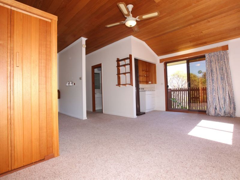 17 McDowall Place, Kambah ACT 2902