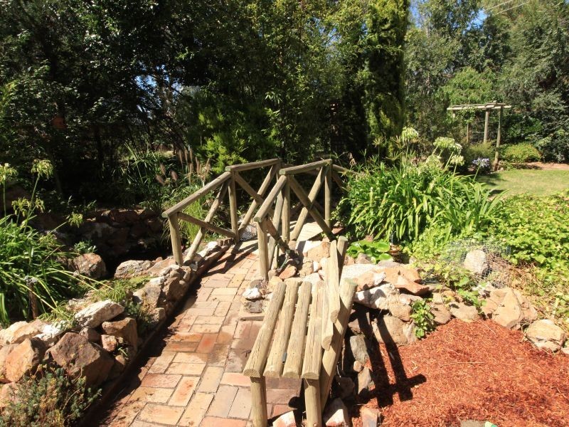 17 McDowall Place, Kambah ACT 2902