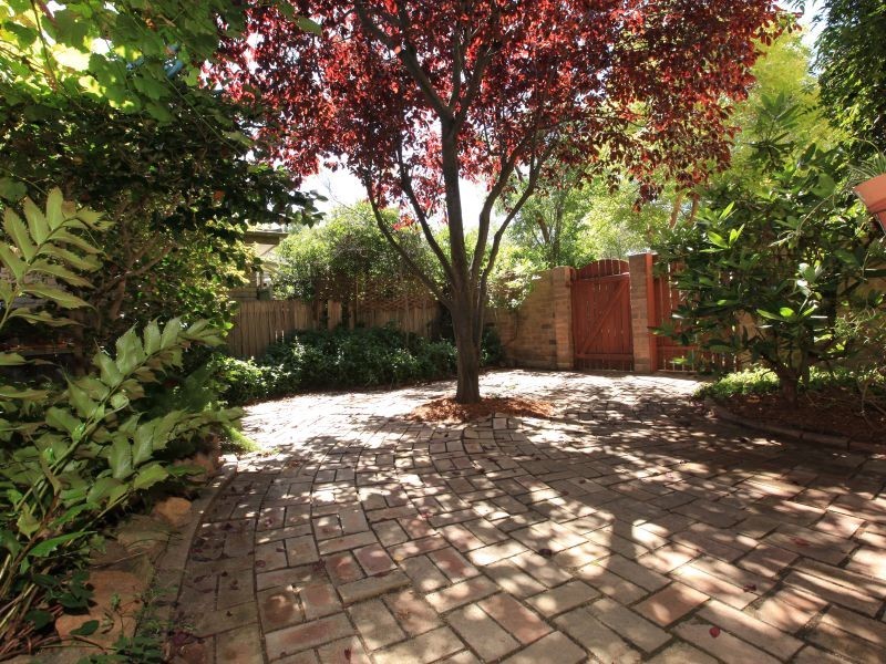 17 McDowall Place, Kambah ACT 2902