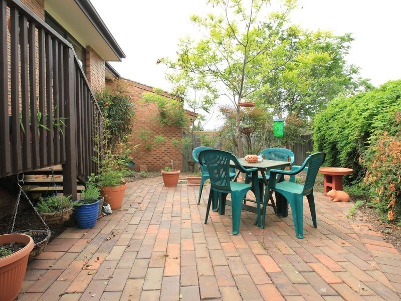 9/30 William Hudson Crescent, Monash ACT 2904