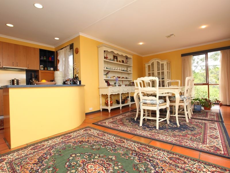 27 Ainsworth Street, Mawson ACT 2607