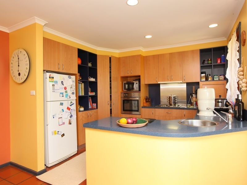 27 Ainsworth Street, Mawson ACT 2607