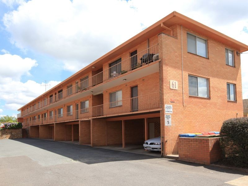 1/61 Donald Road, Queanbeyan NSW 2620