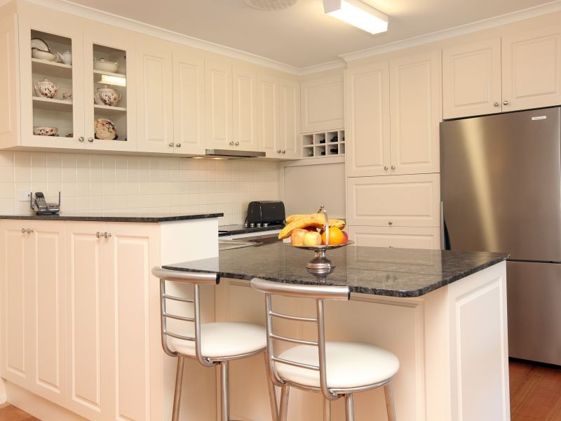 1 Boehm Close, Isaacs ACT 2607