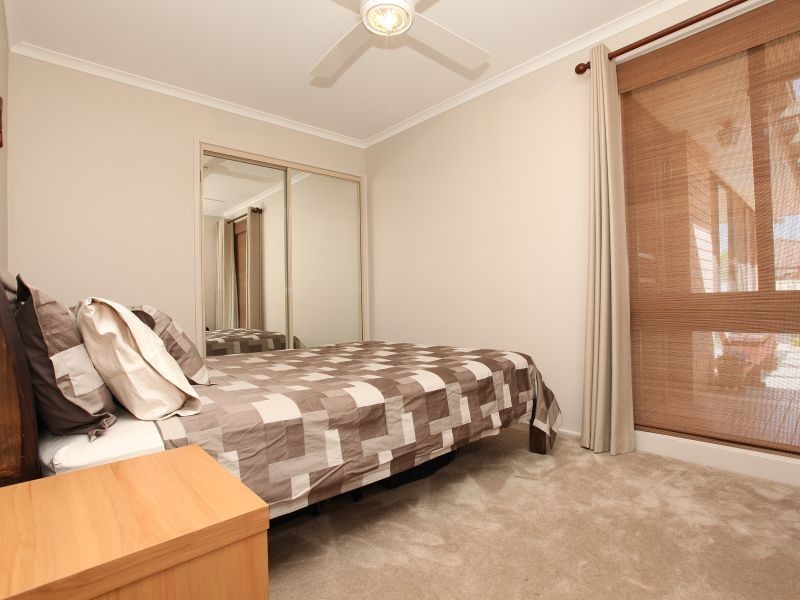 8 Fullerton Crescent, Richardson ACT 2905