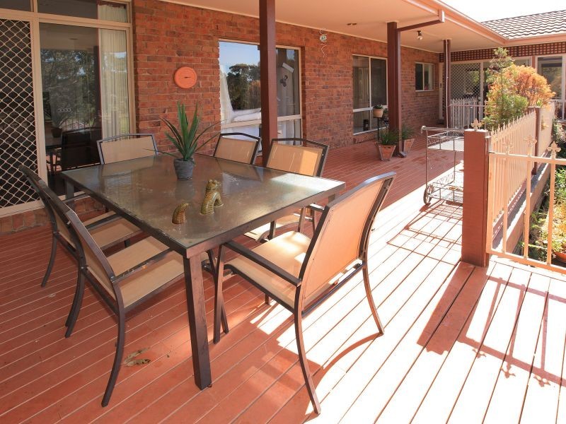 63 Mount Vernon Drive, Kambah ACT 2902