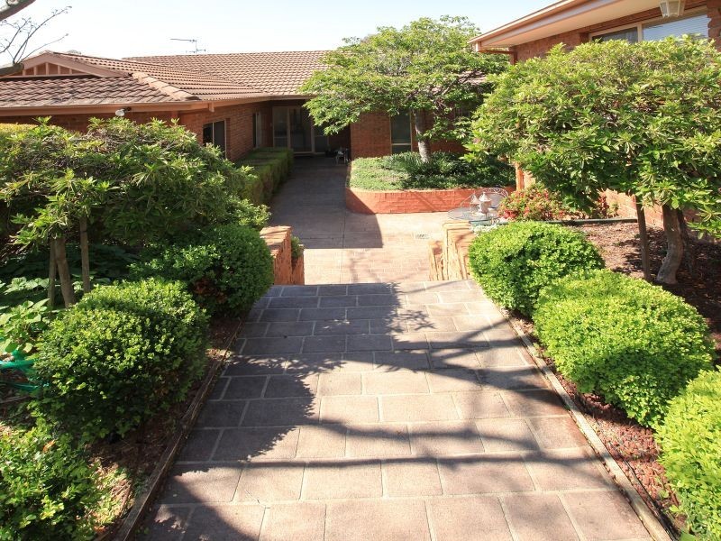 63 Mount Vernon Drive, Kambah ACT 2902