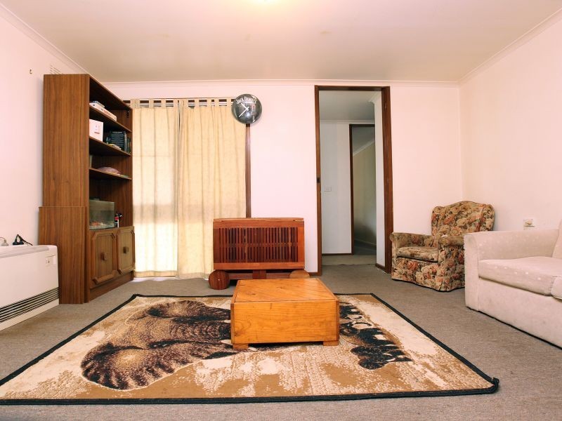 22 Karri Crescent, Queanbeyan NSW 2620