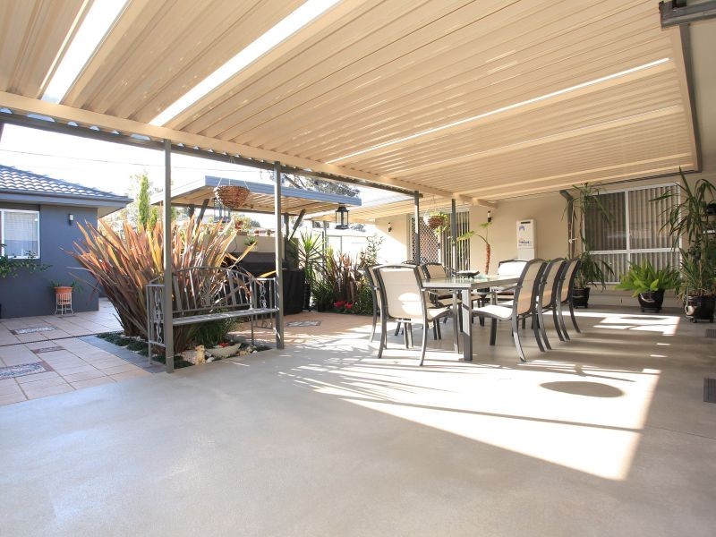 11 Ashley Drive, Wanniassa ACT 2903
