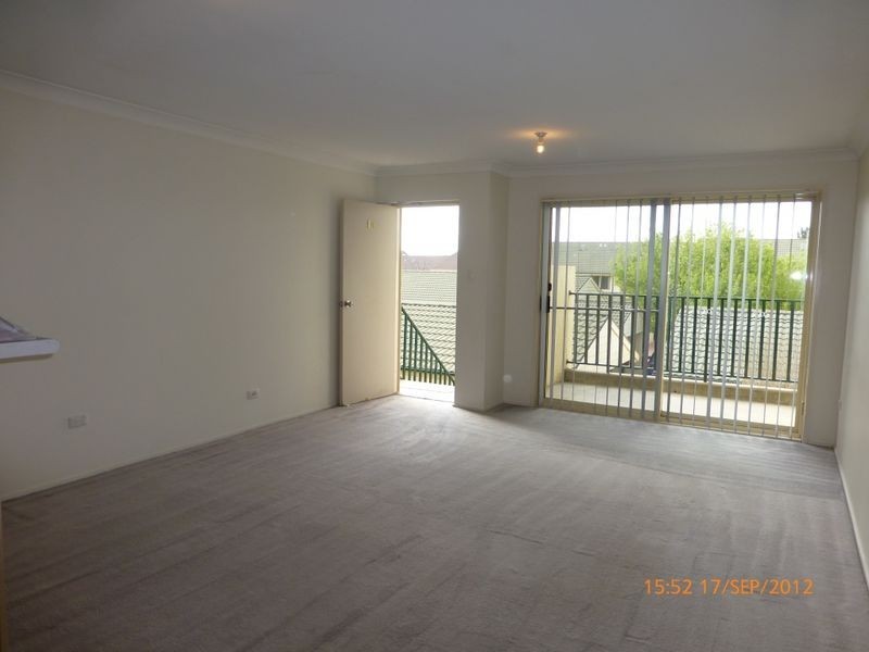 31/12 Albermarle  Place, Phillip ACT 2606