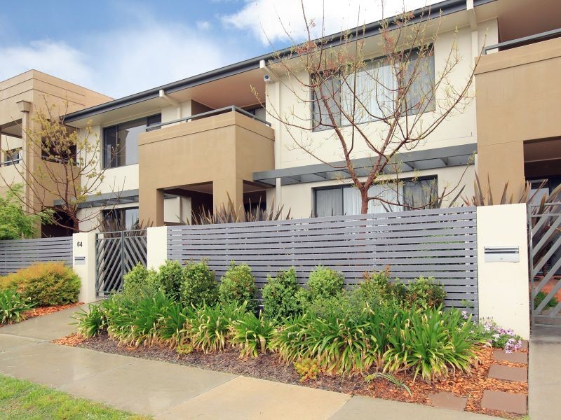 64 Eileen Good Street, Greenway ACT 2900