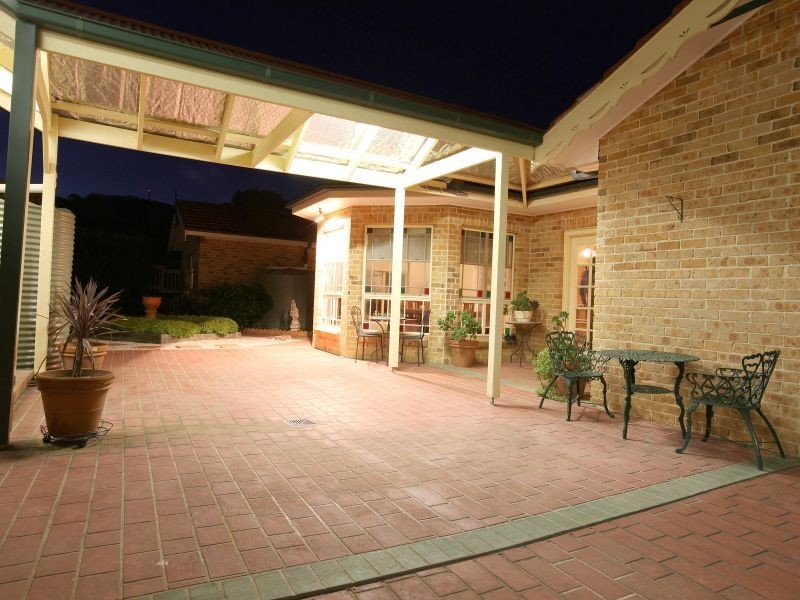 4 Baden Place, Queanbeyan NSW 2620