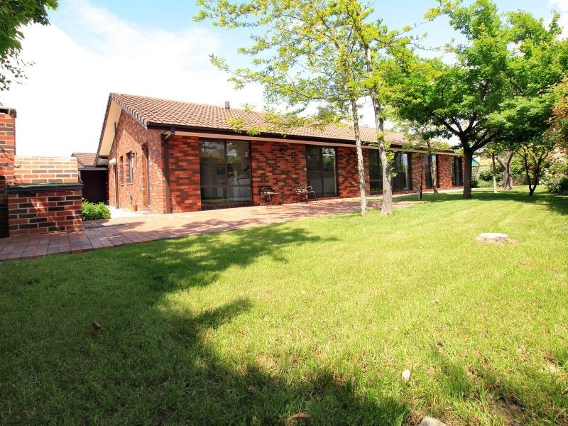 28 Woodfull Loop, Gordon ACT 2906