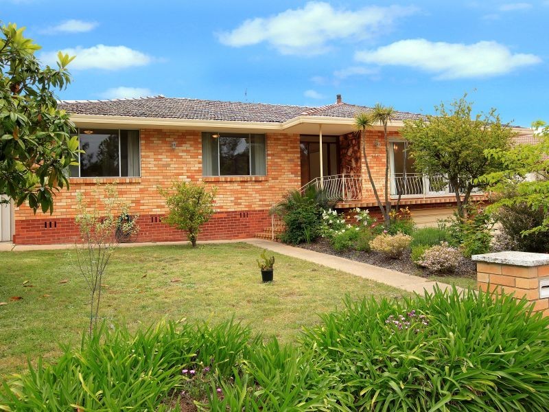 244 Beasley Street, Farrer ACT 2607