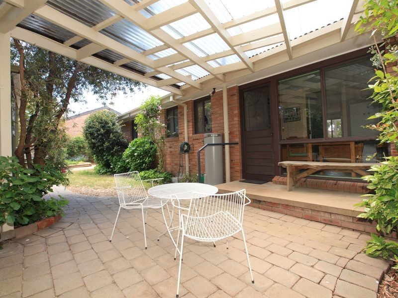 27 Govett Place, Holder ACT 2611