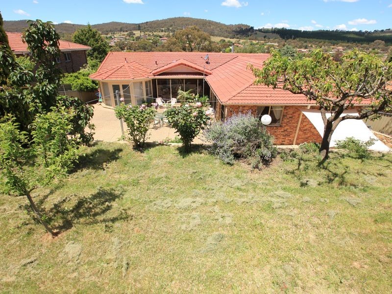 9 Armfield Place, Chisholm ACT 2905
