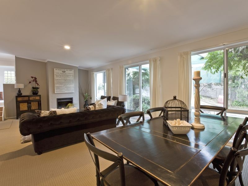 10 Ebsworth Close, Macarthur ACT 2904