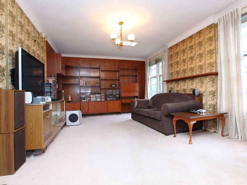 12 Nathan Street, Deakin ACT 2600