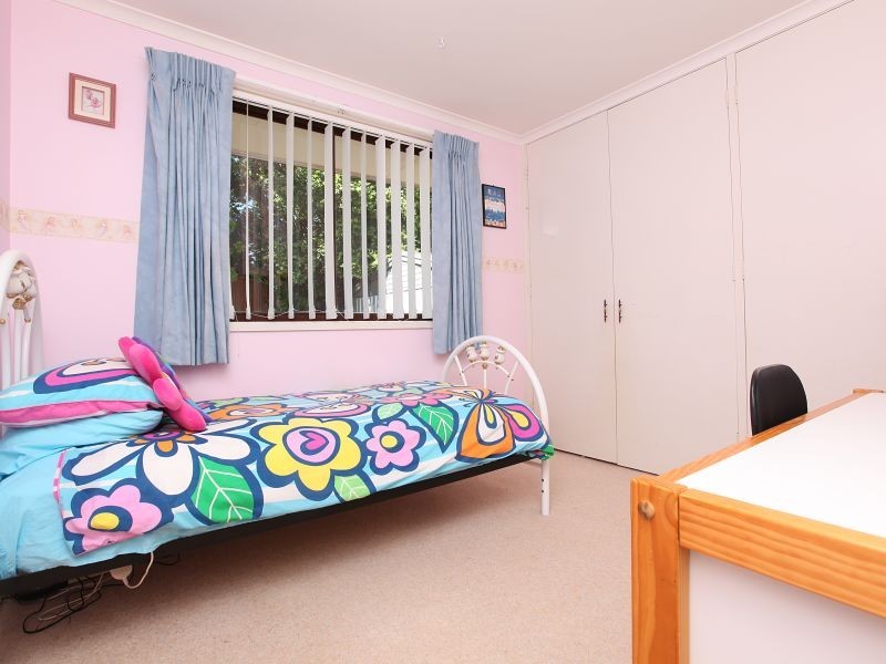 4 Downer Place, Kambah ACT 2902