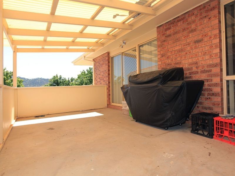 7 Leahy Place, Gordon ACT 2906
