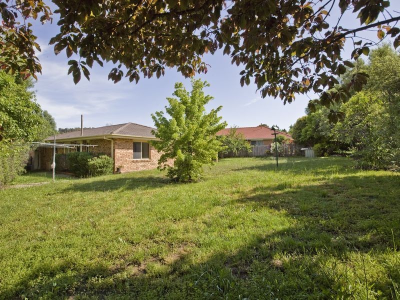 4 Armbruster Street, Gordon ACT 2906