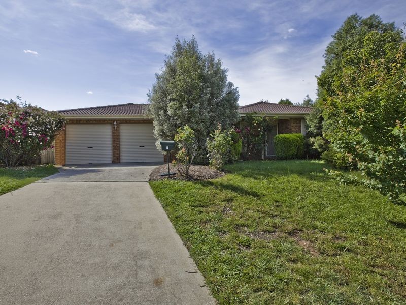 4 Armbruster Street, Gordon ACT 2906