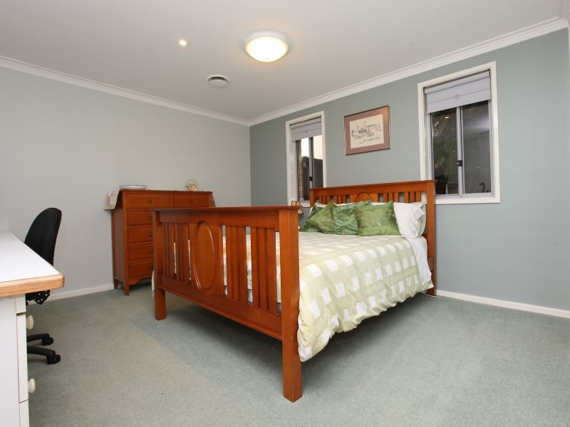29 Brand Street, Hughes ACT 2605