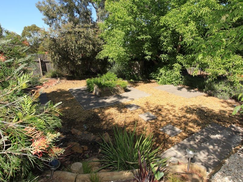 6 Sly Place, Charnwood ACT 2615