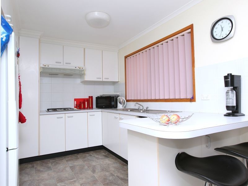13 Pennington Crescent, Calwell ACT 2905