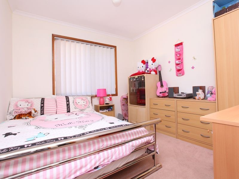 13 Pennington Crescent, Calwell ACT 2905