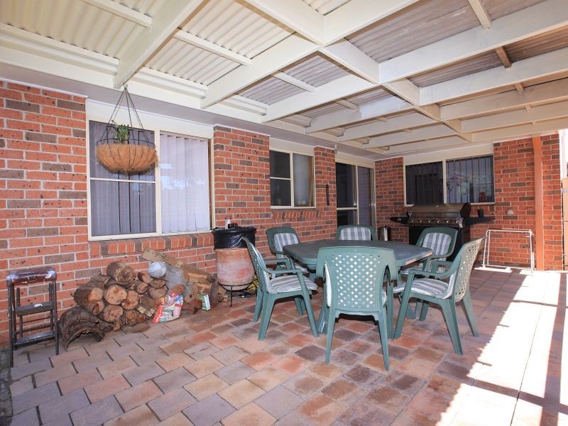 13 Pennington Crescent, Calwell ACT 2905