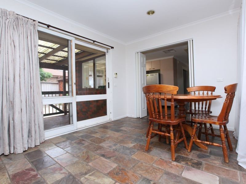 17 Farrelly Close, Oxley ACT 2903