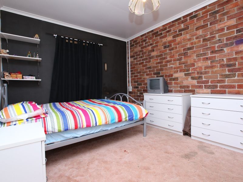 17 Farrelly Close, Oxley ACT 2903