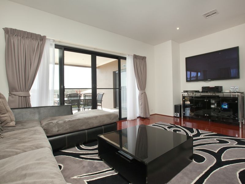 54 Loma Rudduck Street, Forde ACT 2914